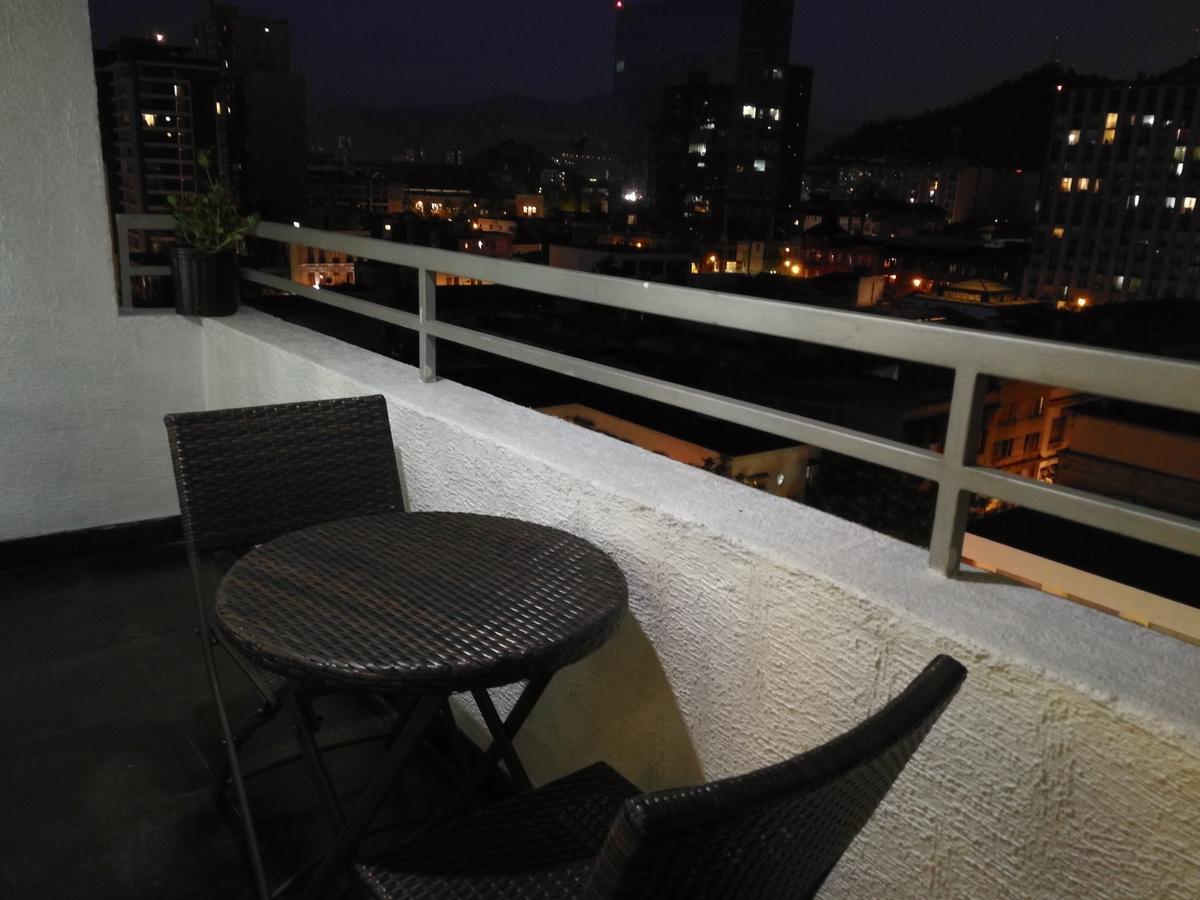 Apartamentos Santiago Centro R&M Bagian luar foto